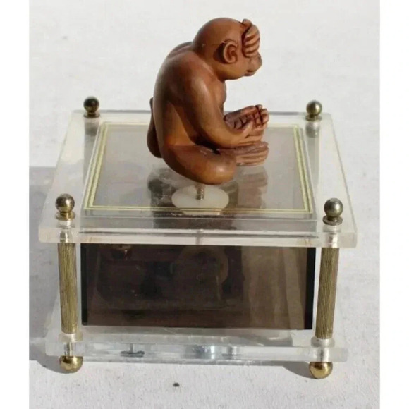 RARE Vintage Peek-A-Boo Monkey Lucite Music Box Made In Hong Kong - Picture 4 of 7